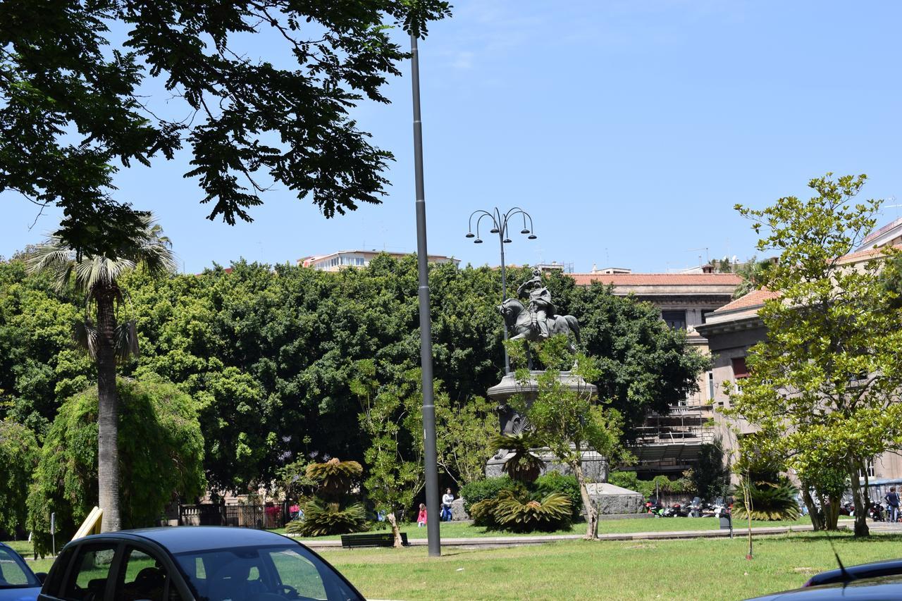 Il Cortiletto Di Piazza Verga Catânia Exterior foto